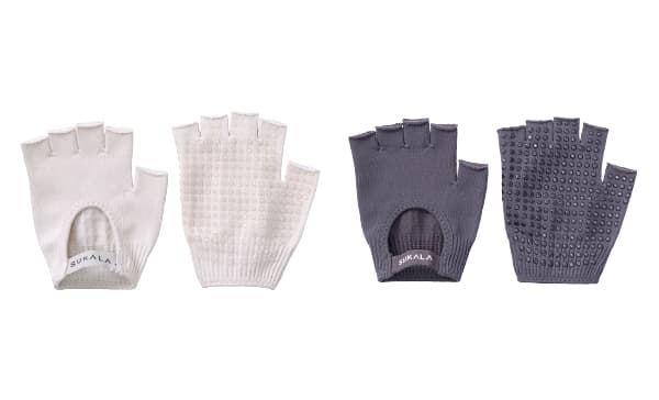 Logo Strap Grip Gloves
