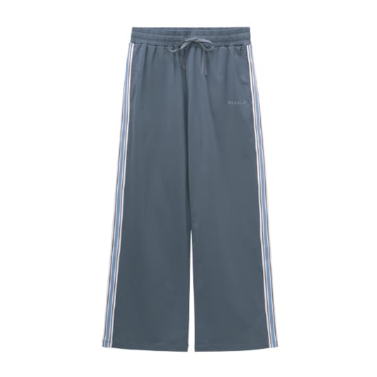 スモークネイビー